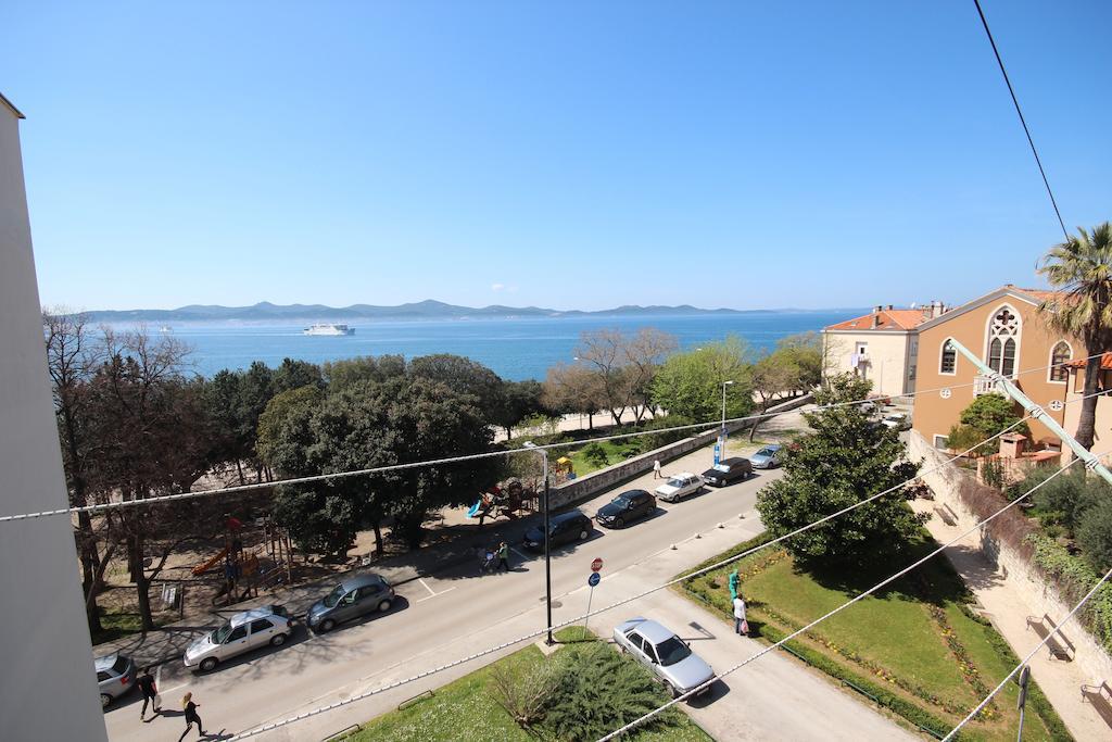 Vera Apartments With Sea View And Old Town View زادار الغرفة الصورة